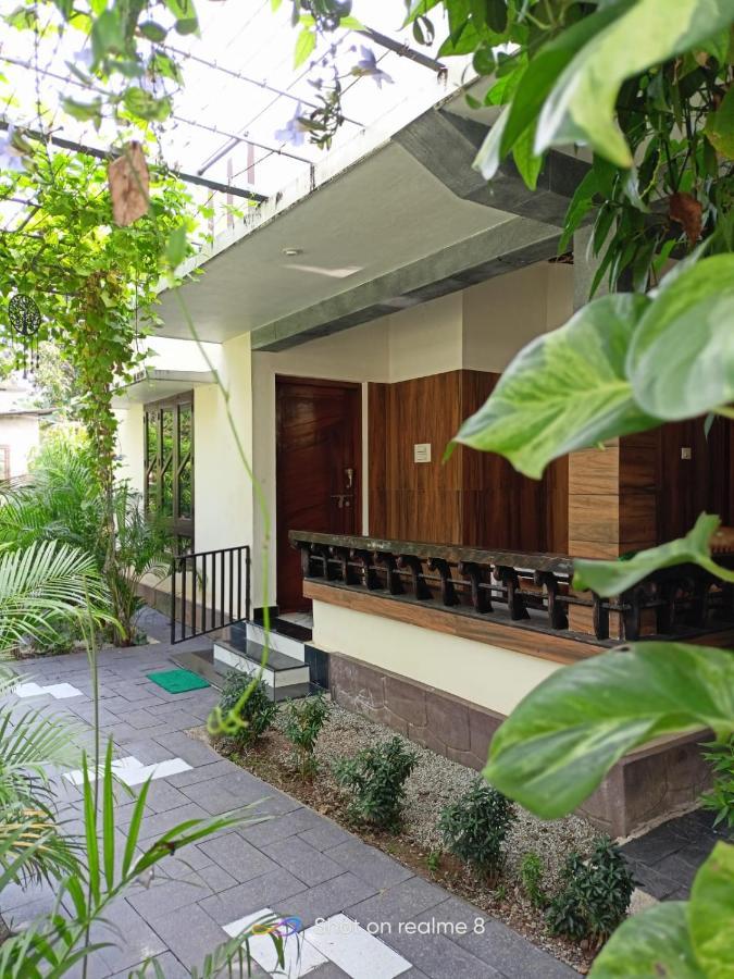 Апартаменты Leaf Garden Retreat Варкала Экстерьер фото